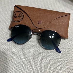 ROUND METAL RAYBANS